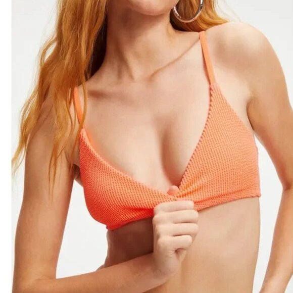 Good American Always Fits Twist Bikini Top - Picture 1 of 5